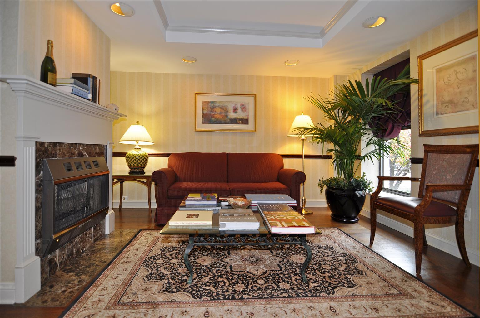 Готель West End Washington Dc, Tapestry Collection By Hilton Екстер'єр фото